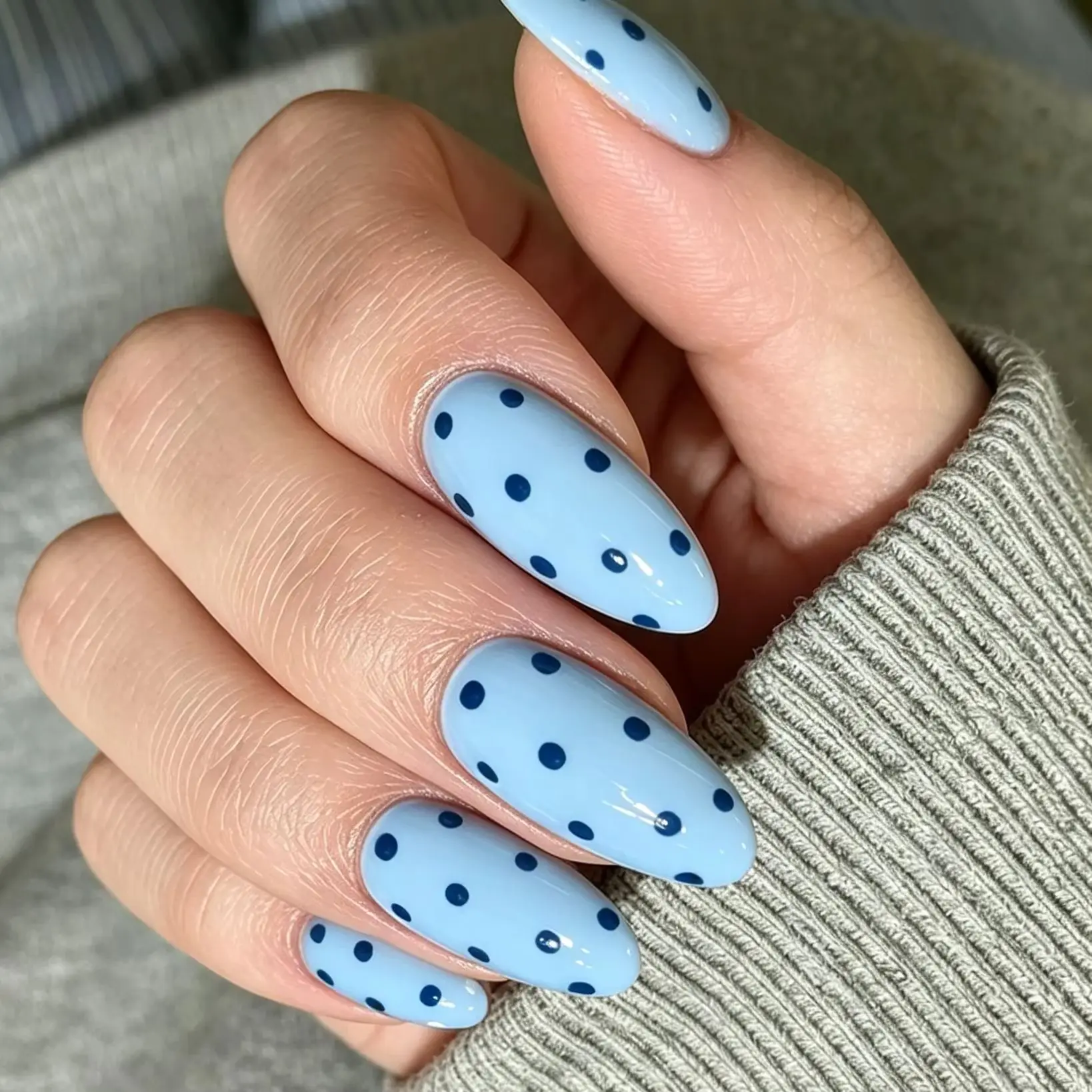 

24PCS Almond Press on Nails Light Blue with Dark Blue Polka Dot Print Minimalist Fake Nails Retro Style Reusable False Nails