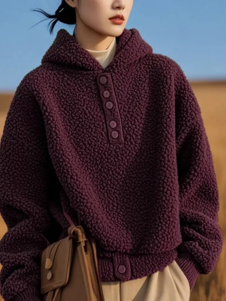 怠惰なフード付きラムウールセーター女性の秋と冬の新しいルーズファッションコート