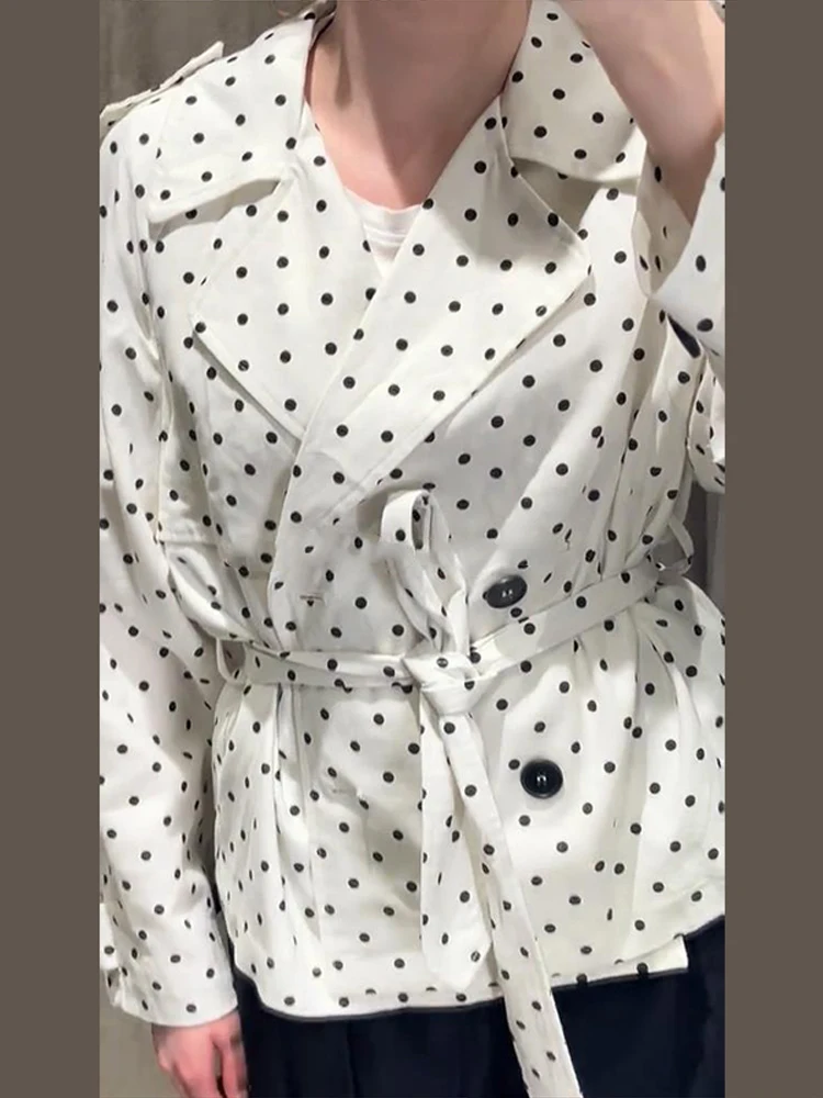 Gepunkteter Trenchcoat mit Gürtel für Damen, Streetwear-Stil, Reverskragen, Langarm, Doppelreihig, Schlanker Schnitt, Windbreaker, Schicke Damenjacke, Neue Oberbekleidung – Detail 9