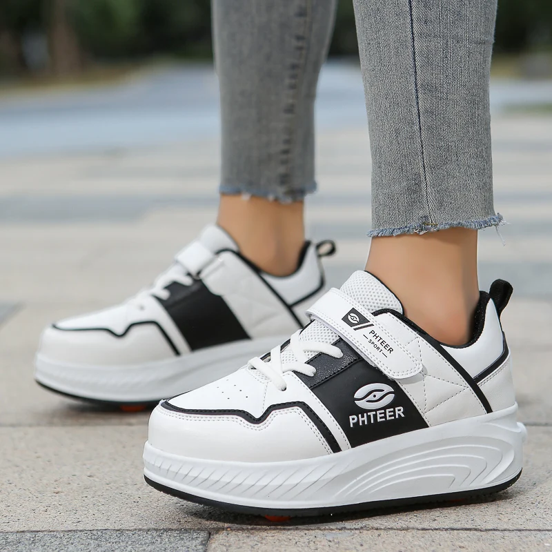 

Kids' Transform Skates: 4 Wheels, Wear-Resistant, Glide Safely!