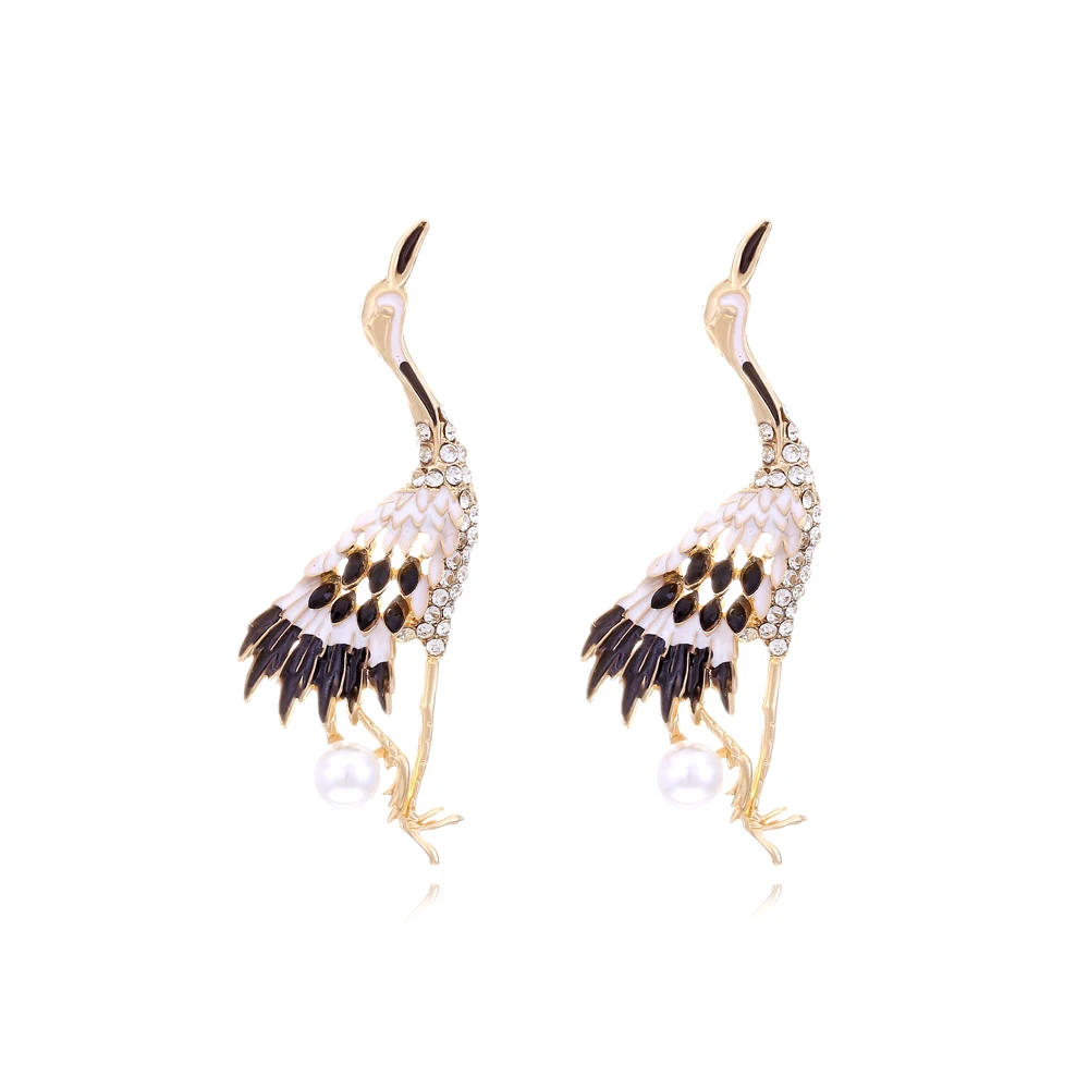 Fashion retro alloy with diamond crane ear personality temperament oil drop flying crane earrings