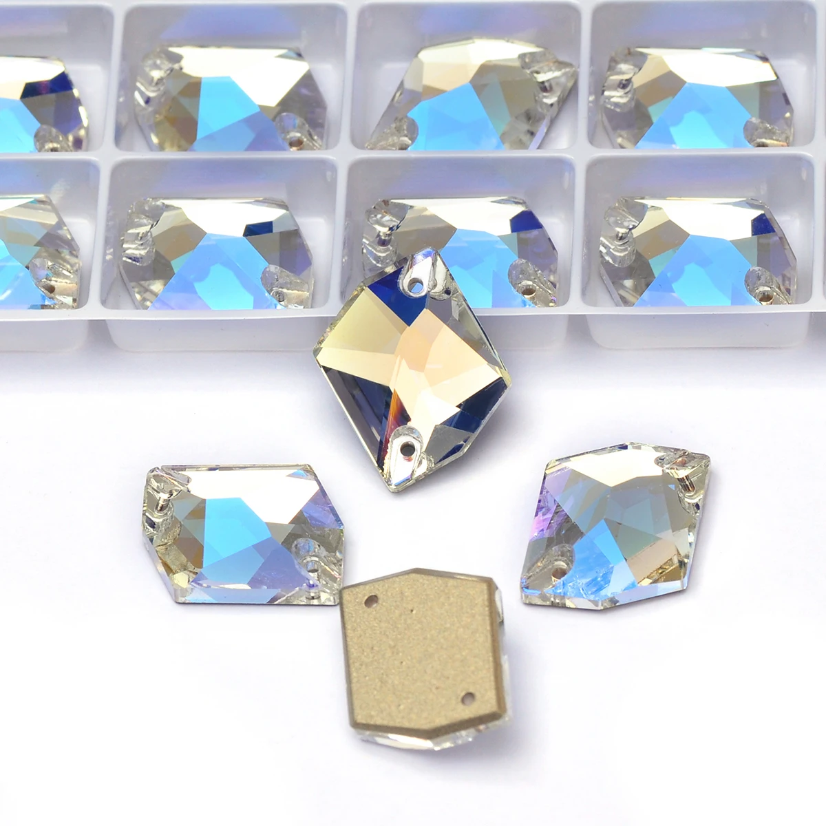 Fashion Jewelry Findings Luxury Moonlight Crystal Diamond Flat Bottom Glass Drill Wedding Dress Costume Sewn Rhinestones