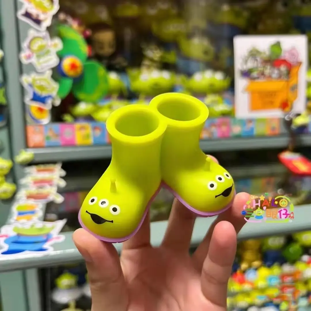 Toy Story Alien Rain Boot Toothbrush Holder Bathroom Creative Rain Boot Couple No-Drill Popular Cute Pen Holder view 2