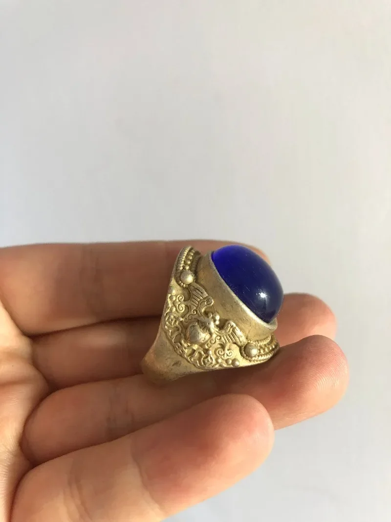 Vintage Collectible Adjustable Thumb Ring, Sapphire Cabochon Inlaid Unisex Retro Open Ring Fashion Collectible Jewelry Gift