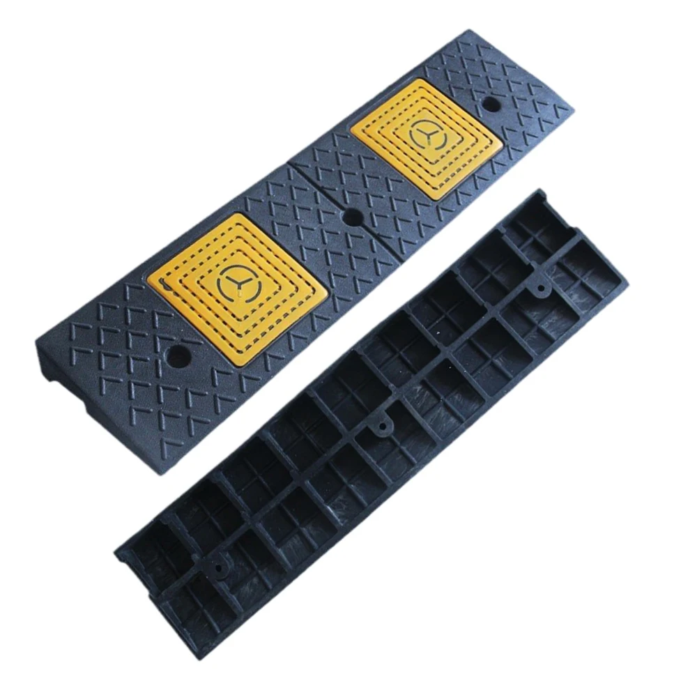 100 * 25 * 4CM Rubber Road Slope Pad Portable Car Steps Uphill Pad Road edge Car Threshold Climbing Triangular Pad Speed Bumps