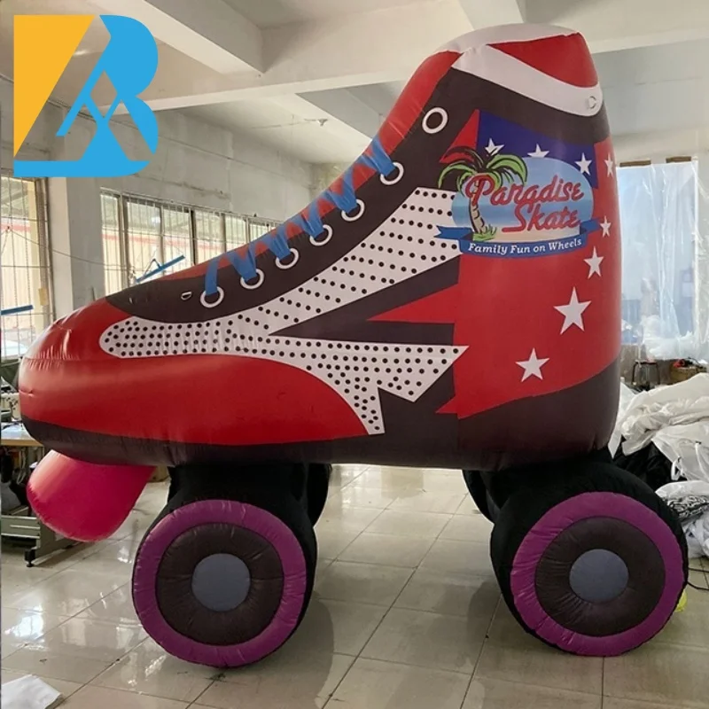 Pattini a rotelle gonfiabili giganti personalizzati con display pubblicitario per giocattoli per eventi sportivi