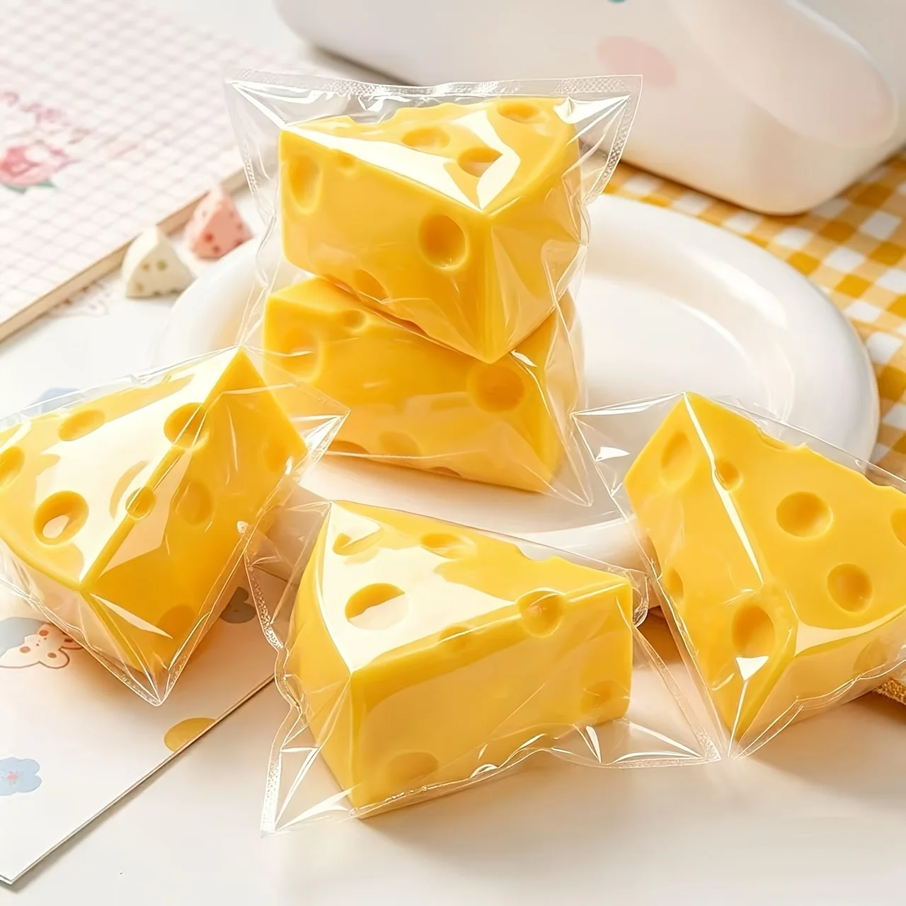 

Triangle Cheese Soft Toy Squeezing Cheese Stress Reducing Ball Soft Cheese Gadgets Realistic, Humorous, Pinching Slow Bouncing Food Sensory Stimulating Toy Novelty Toy