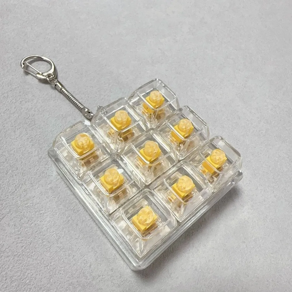 Relaxing DIY Keyboard Fidget Keychain Keycap Keys Button Clicker Toy 9Keys Pass The Time Keyboard Cap Adult