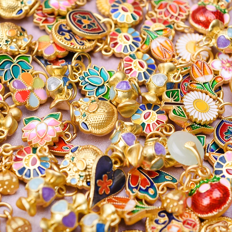 16pcs/Mix Sunflower Butterfly Roses Lotus Pendant Diy Jewelry Making Supplies Alloy Material Handmade 3D Pendants Accessories