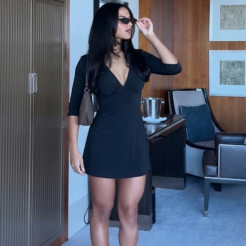 Hugcitar Elegantes, einfarbiges, kurzärmliges, rückenfreies, sexy, figurbetontes Minikleid mit V-Ausschnitt für Herbst und Frühling, Damenkleidung, Geburtstagsfeier, Urlaub – Detail 21
