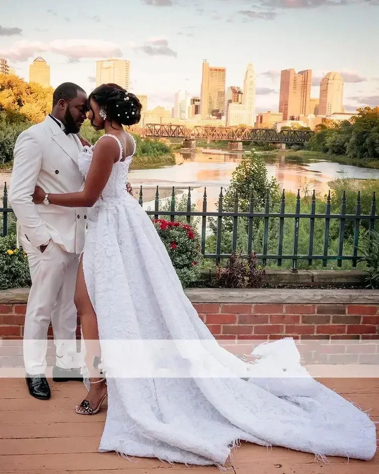 Robes de mariée personnalisées en dentelle, avec traîne détachable, dos nu, bretelles Spaghetti, robes de mariée fendues sur le côté