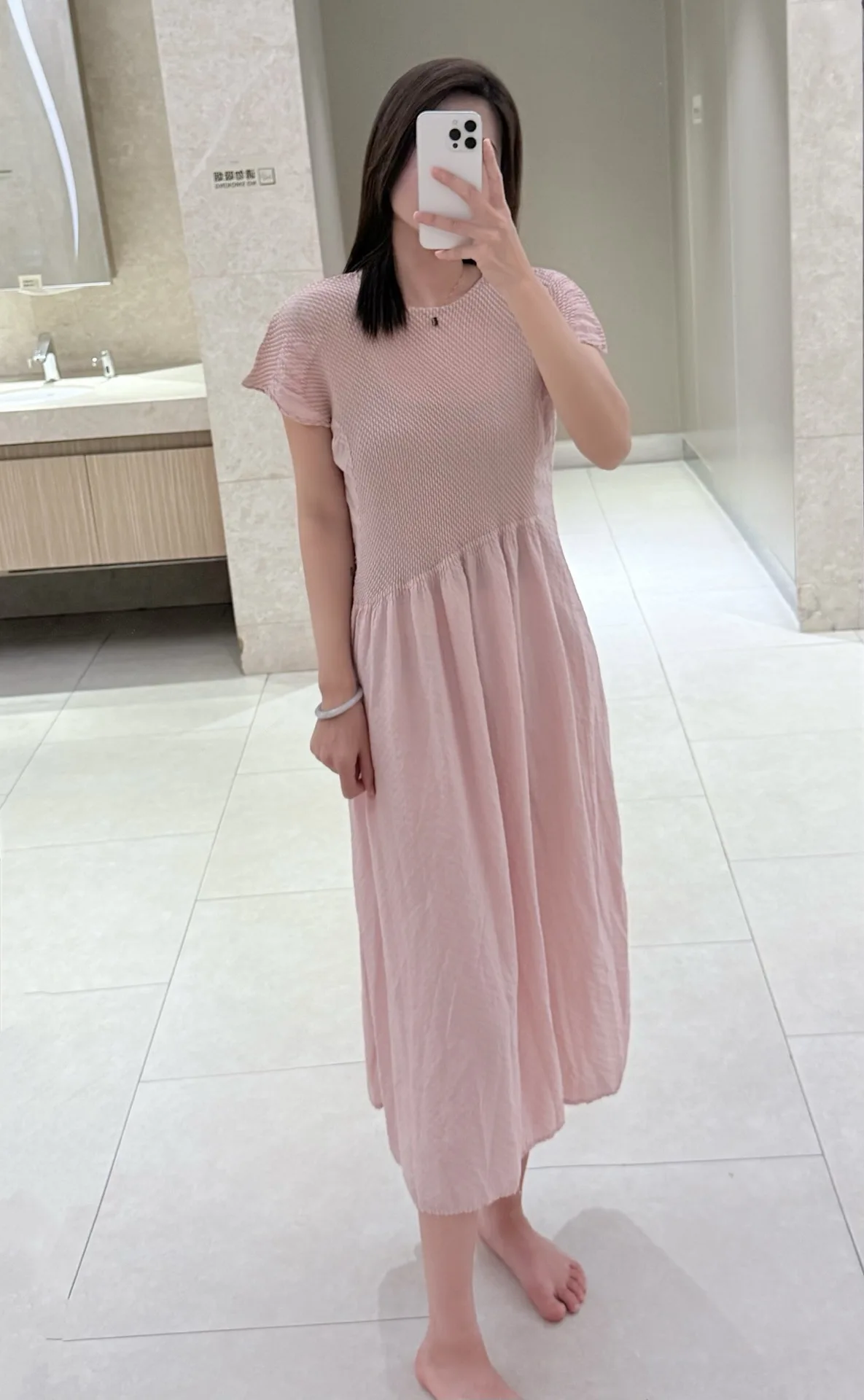 Miyake Elegantes Schwarzes Kurzarm-Maxikleid, Locker Sitzend Atmungsaktiv Knitterfrei Damen Alltags- und Wochenend-Brunch-Langes Kleid – Detail 4