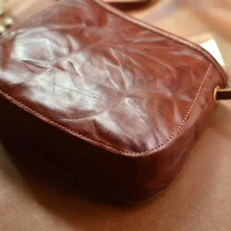 aetoo-vintage-premiere-couche-peau-de-vache-petit-sac-femmes-nouveau-automne-et-hiver-sac-seau-senior-sens-du-style-etranger-tout-cross-bod