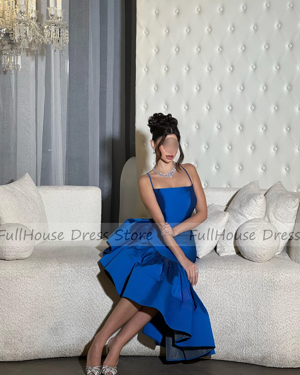 Nach Maß, moderne Spaghettiträger, abgestufte Rüschen, Etui-Sexy-Abendkleid, rückenfrei, High-Low-Abschlussballkleid, Sierra Daugة