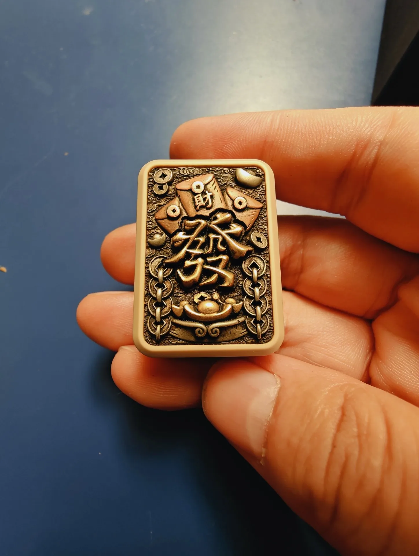 Used GD Steel Bean EDC Fa Cai Mahjong Machinery Push Card Peek Body + White Copper Brass