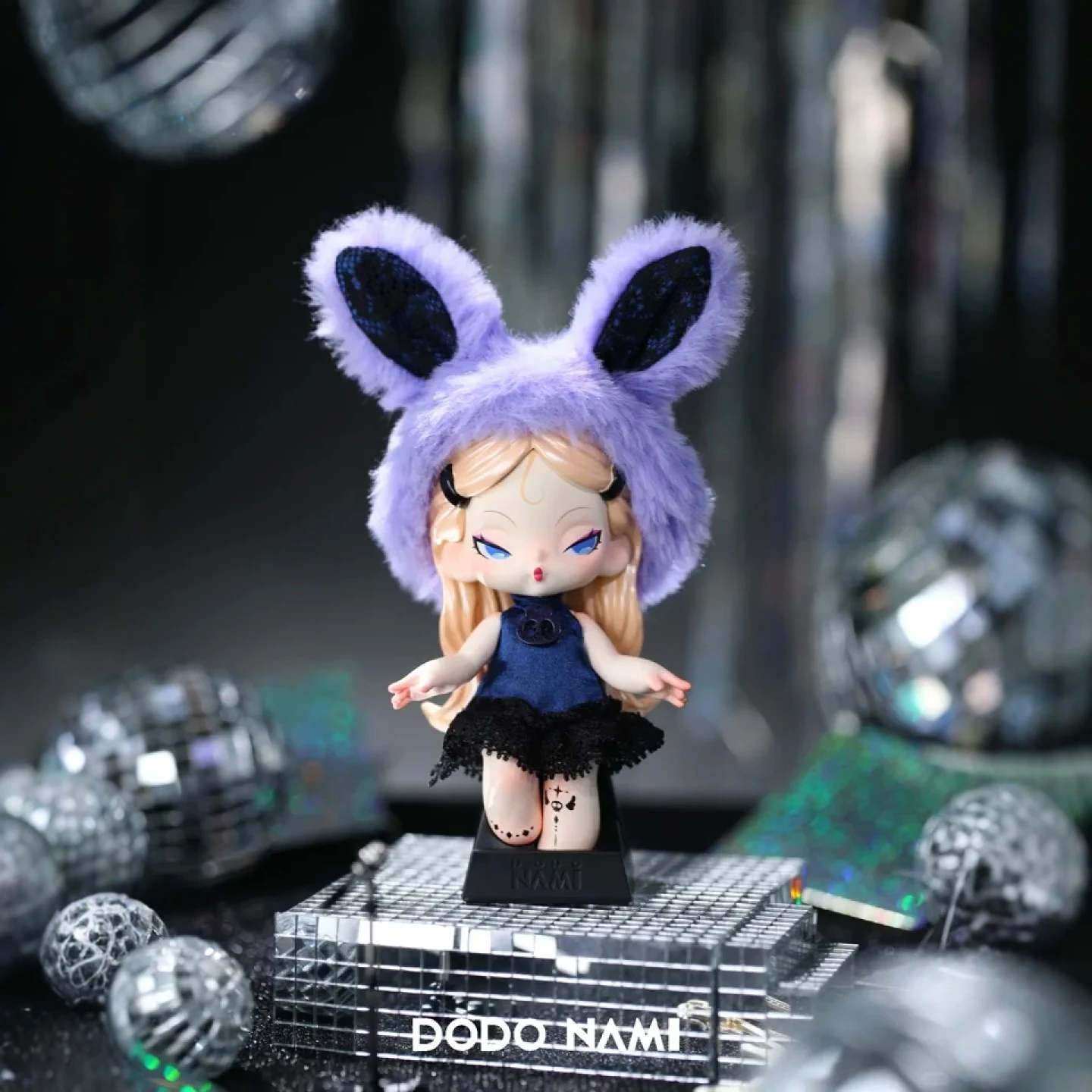 Caja ciega de la serie DODO NAMI Midnight Disco, colección de figuras colgantes bonitas, adorno de escritorio, regalo de tendencia a la moda para niña