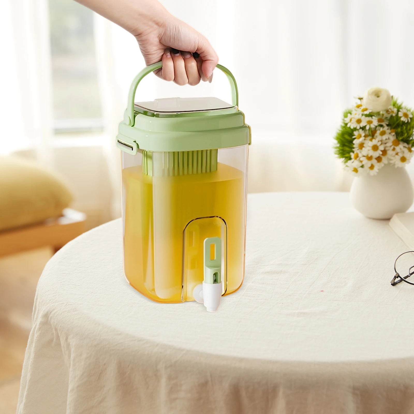 

Plastic Beverage Dispenser With Spigot Large Capacity Cold Water Jug For Fridge Drinks Pitcher With Faucet Lemonade Dispenser
