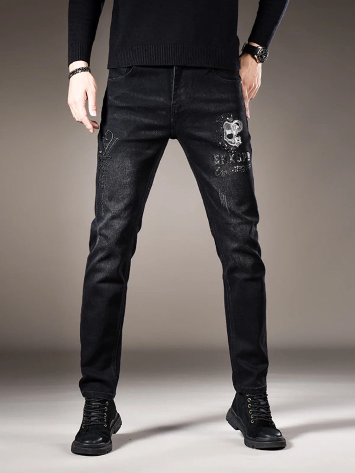 

Ele Bla Embroidered Casual Jeans Men's Slim Fit Stretch Denim Pants Autumn Winter New Sle Faion Brand mid Waist Cot...