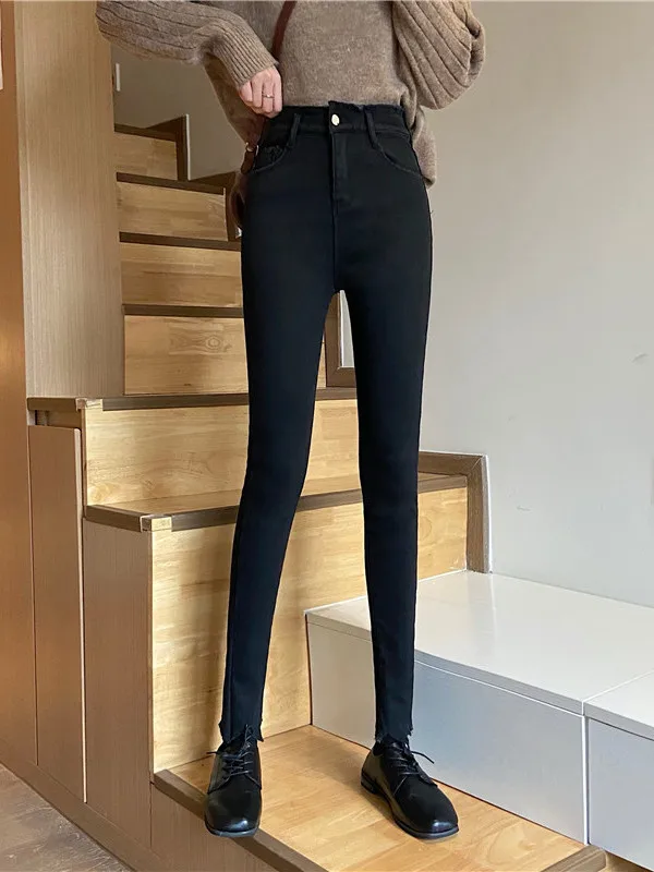 

Джинсовые брюки-карандаш Slim Fit 2026 с высокой талией, утепленные флисом, женские модные повседневные брюки, моделирующие фигуру леггинсы