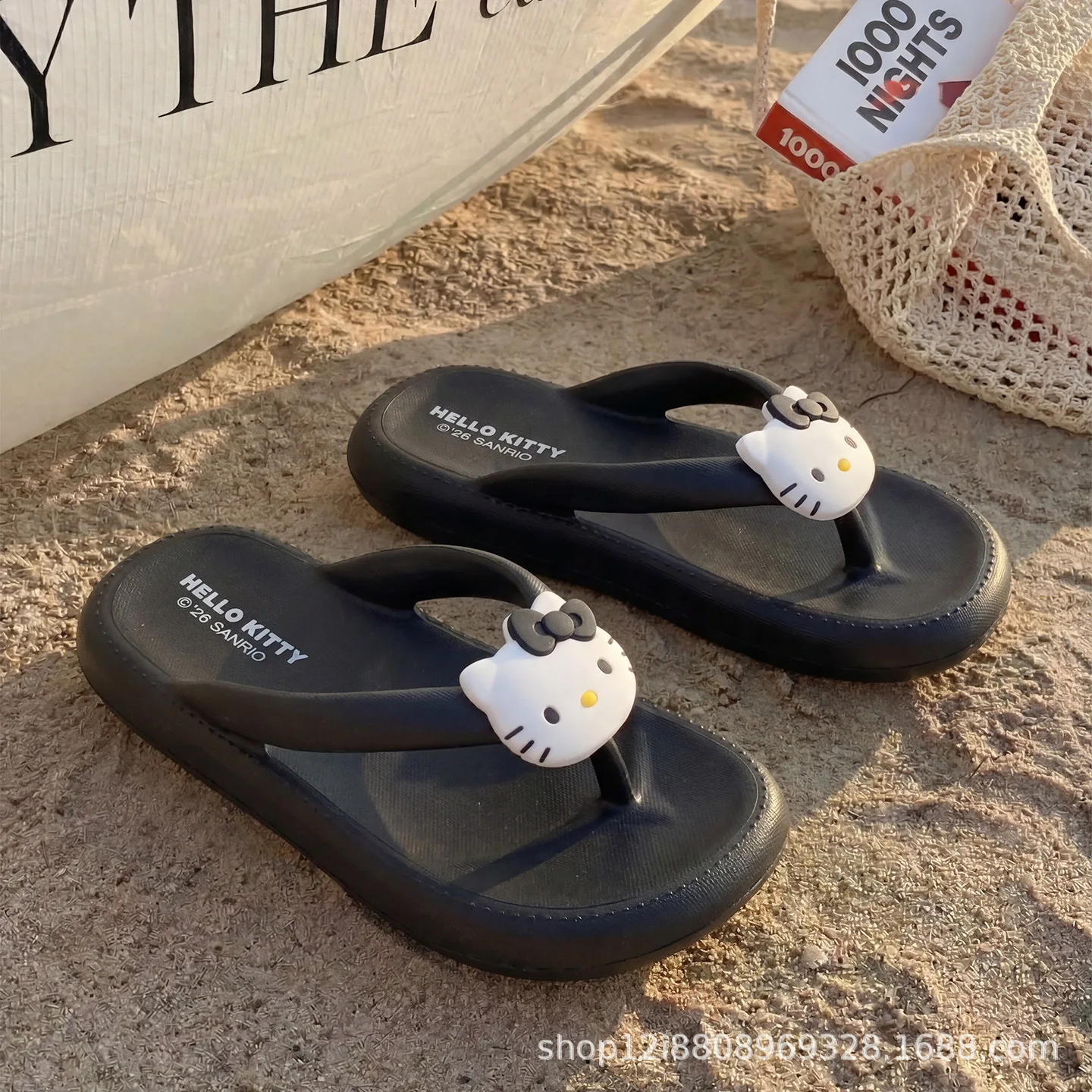 2026 New Hello Kitty Women Summer Flip-Flops Korean Ins Sanrios Eva Anti Slip Ventilate Outdoor Cute Girls Beach Cool Slippers