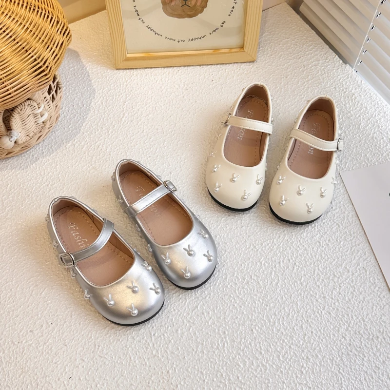 2025 الأطفال أحذية من الجلد للفتيات الخريف موضة جديدة الكورية نمط لينة أسفل المضادة للانزلاق تنوعا فستان الأميرة الأحذية