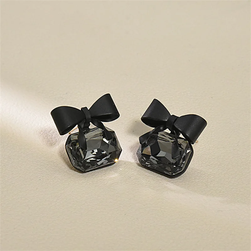 

New Fashion Black bow crystal earrings ear stud Earrings for Women Girl Gift Jewelry Wholesale