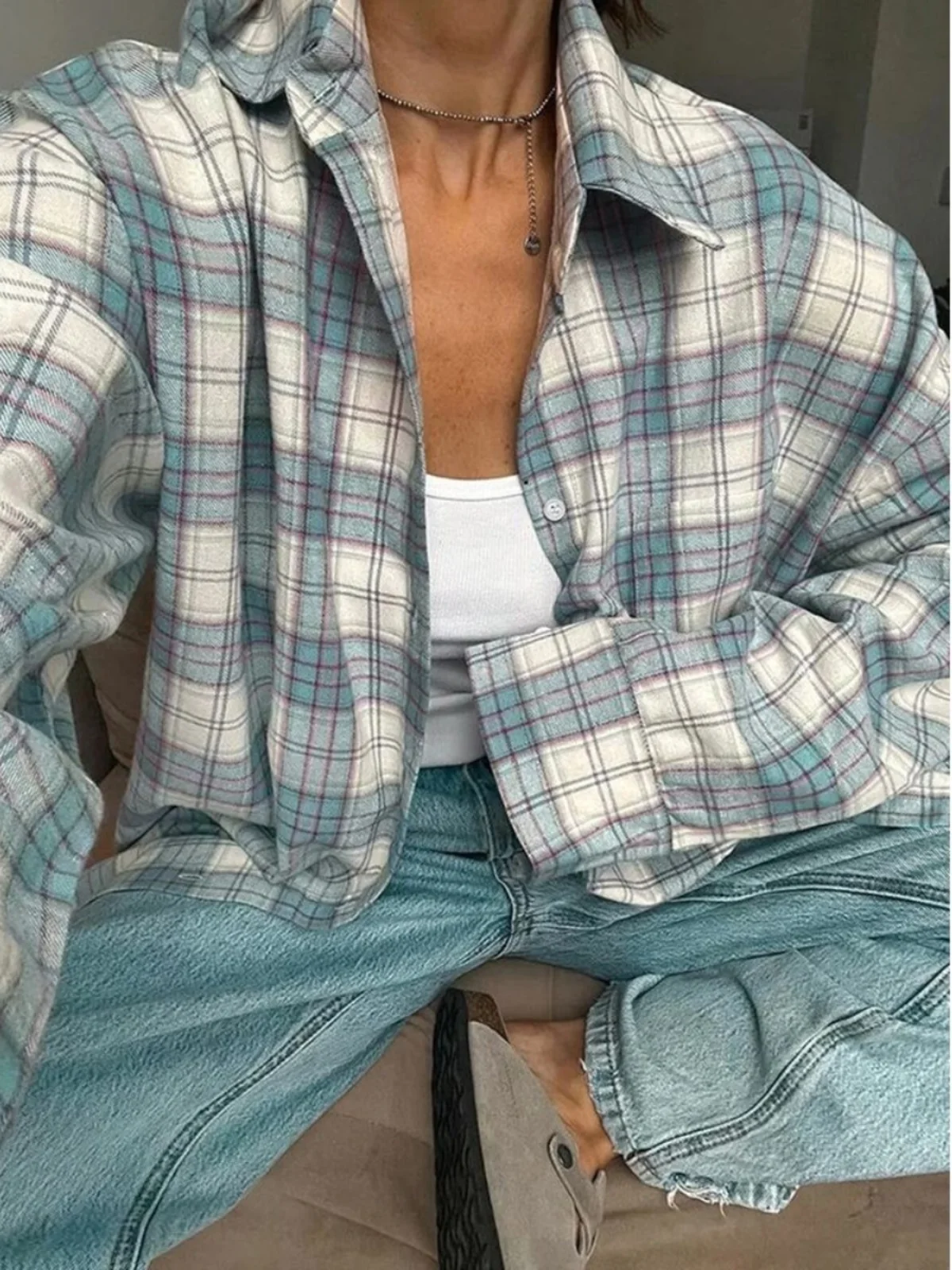 

Casual Loose Long Sve irt Street Sle Loose Fit Collared Long irt Women's Spring Faion Plaid Pattern Button Closure