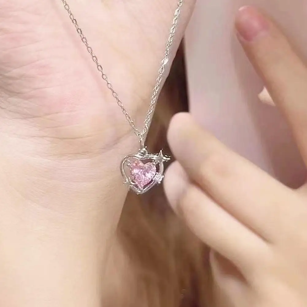 New Fashion Trendy Crystal Pink Zircon Heart Pendant Necklace For Women Girl Elegant and Sweet Punk Party Jewelry