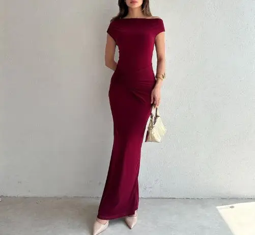 فستان ضيق مطوي بياقة مائلة بدون أكمام بلون سادة لعام 2025 للسيدات في الصيف، فستان أنيق للولائم معانقة على الورك