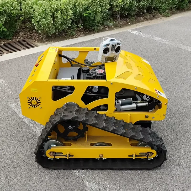 Best-selling Four-stroke Tracked Lawn Mower All-terrain High-efficiency Agricultural Cutting Equipment