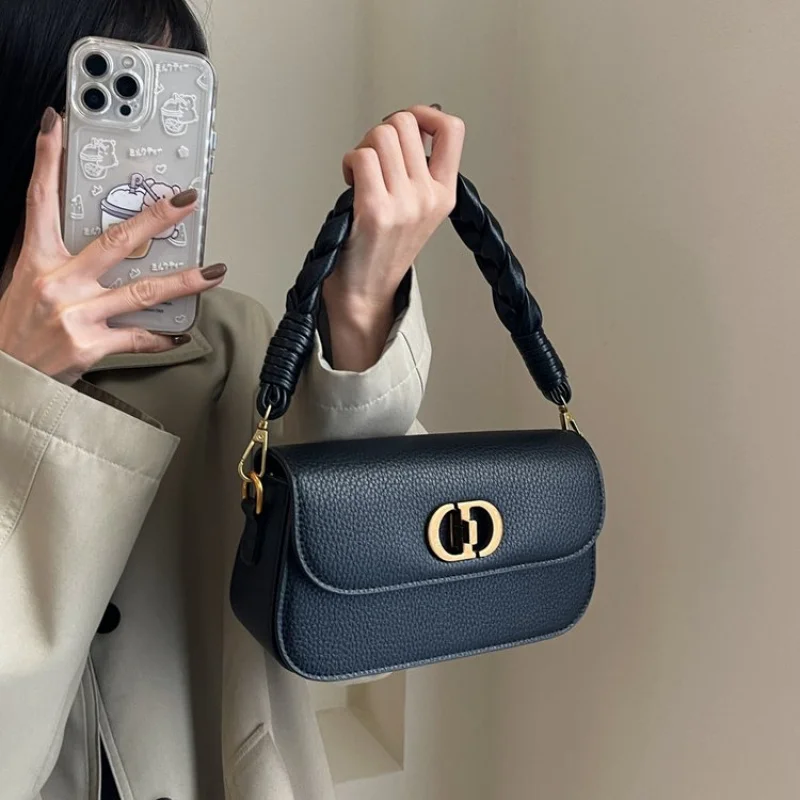 

Elegant Ladies Hand Bags Crafted From Faux Leather Featuring Luxor Trendy Lightweight Soft Daily Modern Look​