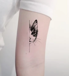 Pegatina de tatuaje de media cara, elemento de gato pequeño, Animal, flor, transferencia de agua temporal, arte corporal falso, tatuaje para niño, niña y niño