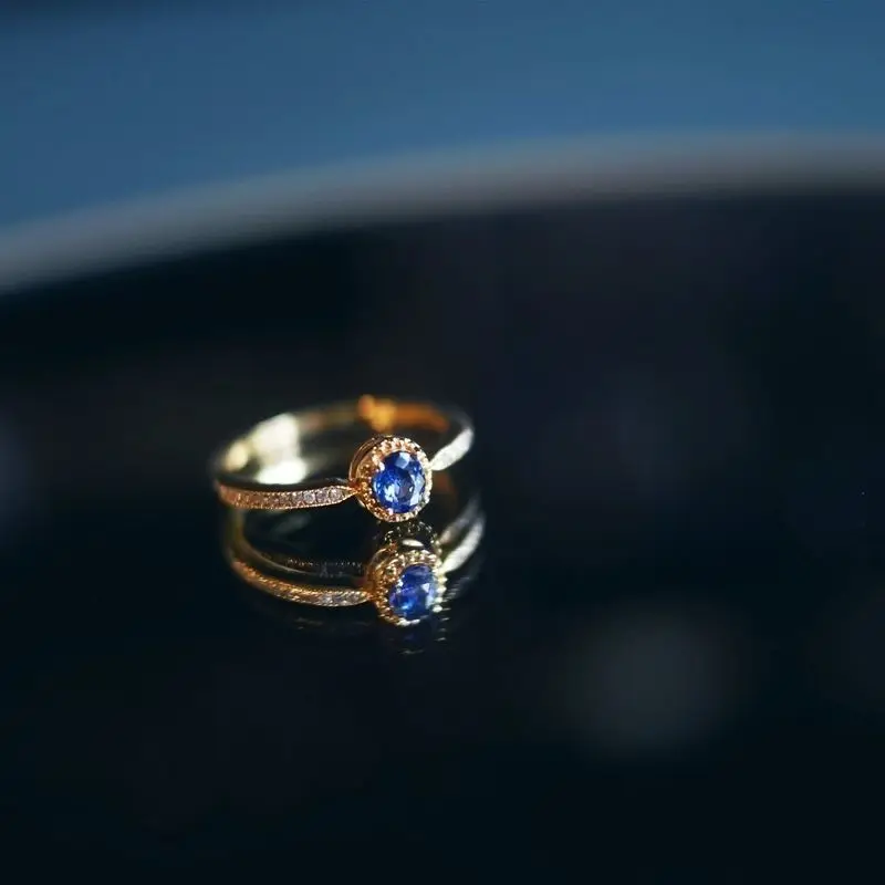 

Classic silver inlaid elegant cornflower blue gemstone rings for women light luxury engagement to attend the wedding jewelry