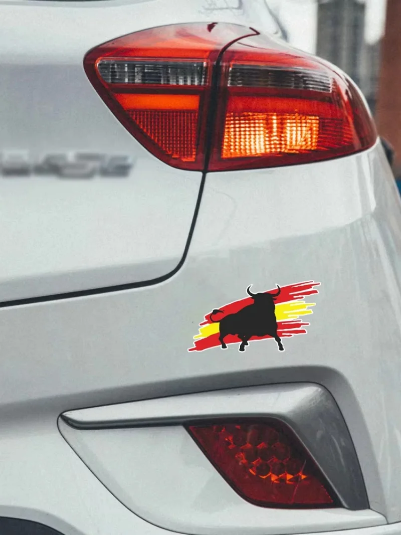 Affiche en vinyle créative taureau espagne, autocollants de voiture en PVC pour ordinateur portable, autocollants de moto, autocollants imperméables