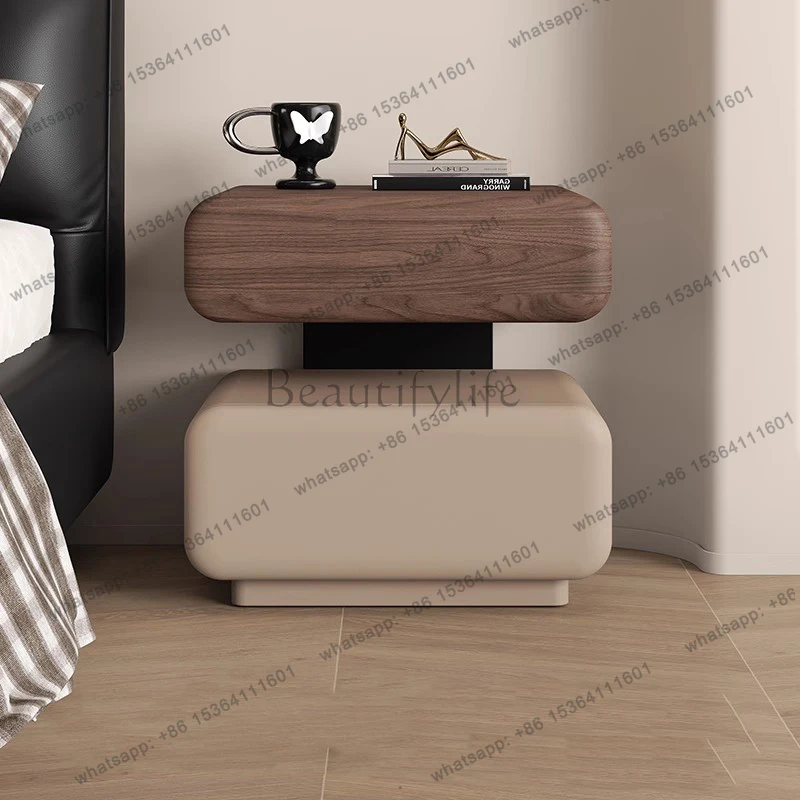 Creative Aesthetic Night Table Unique Design Classic Versatile Bedside Table Simple Trendy Mesitas De Noche Bedroom Furniture