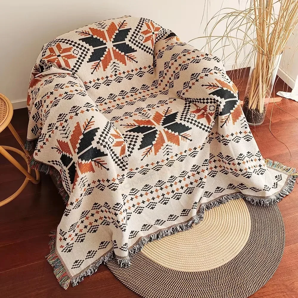 Aztec-style oversized Bohemian-style double-sided multi-functional carpet cover sofa, geometric pattern retro woven carpet
