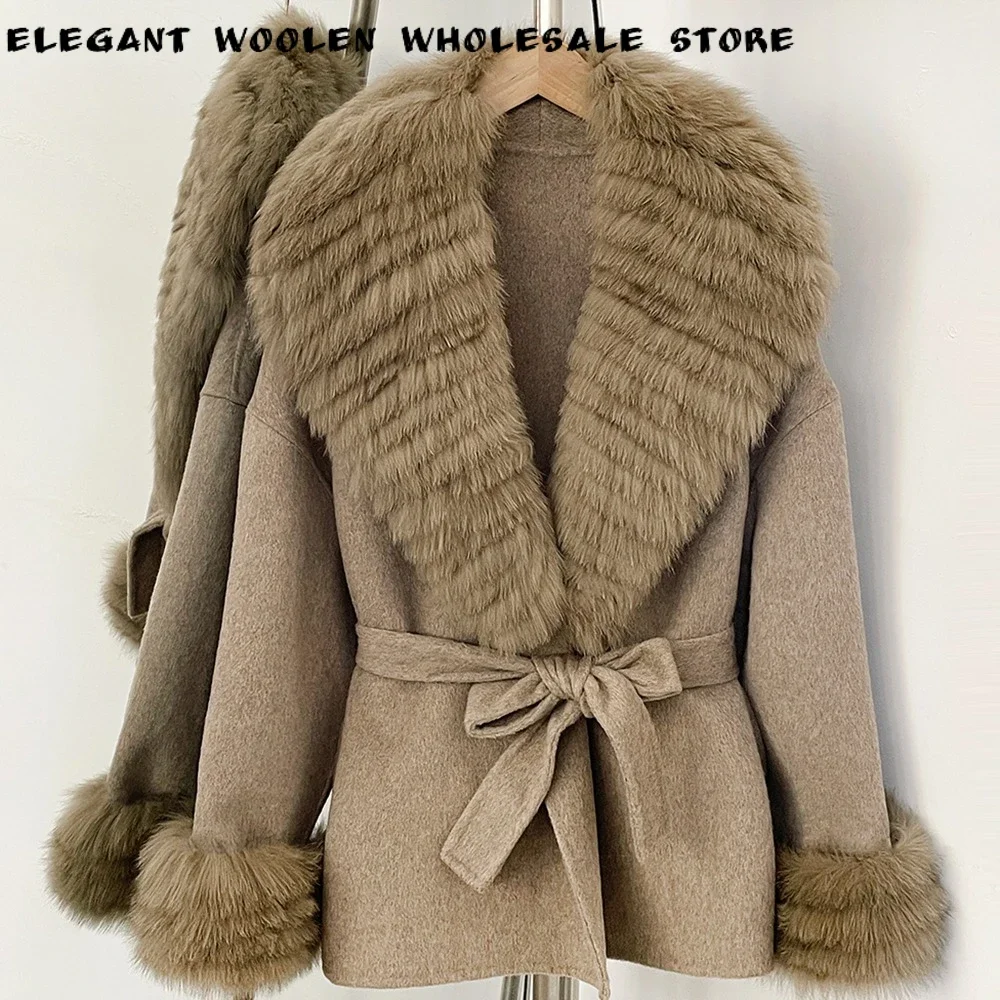 Women's Woolen Coat Short Wool Coat Relaxed Fit with Real Fur Collar Cuff Wrap Coat Winter Clean Look for Everyday Fashion