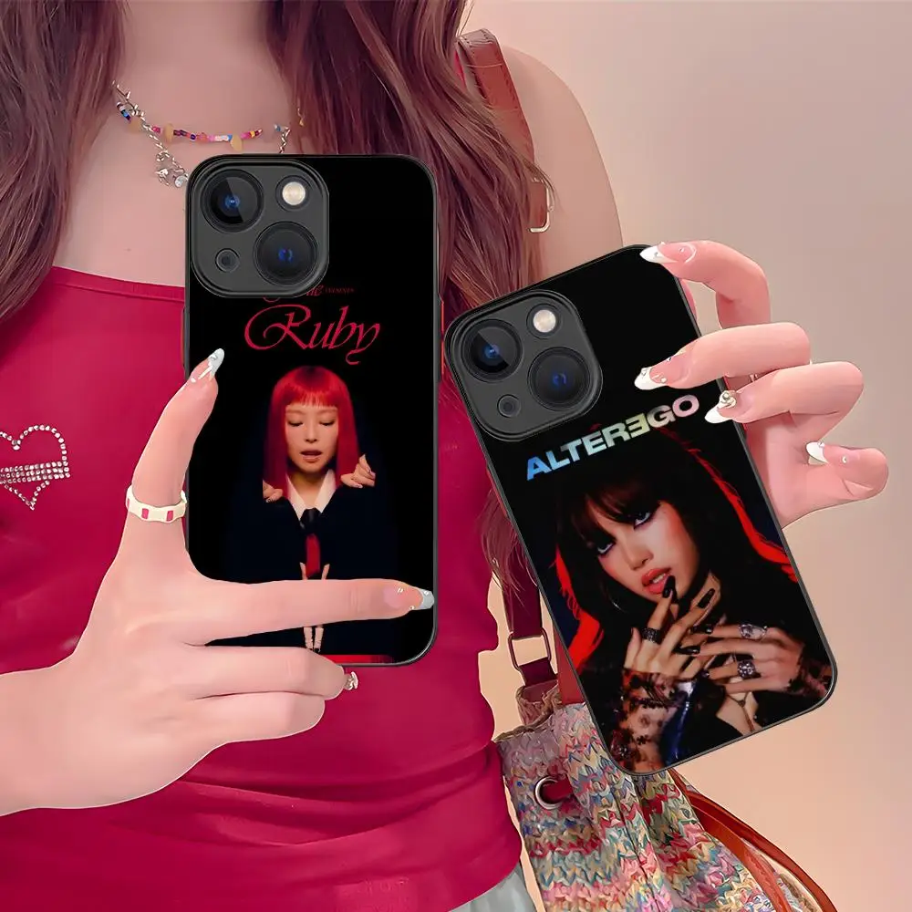 KPOP Rosie LaLisa Jennie جراب هاتف آيفون 16 15 14 13 12 11 X XR XS 8 7 Pro Max Plus غطاء سيليكون مطبوع ملون صغير