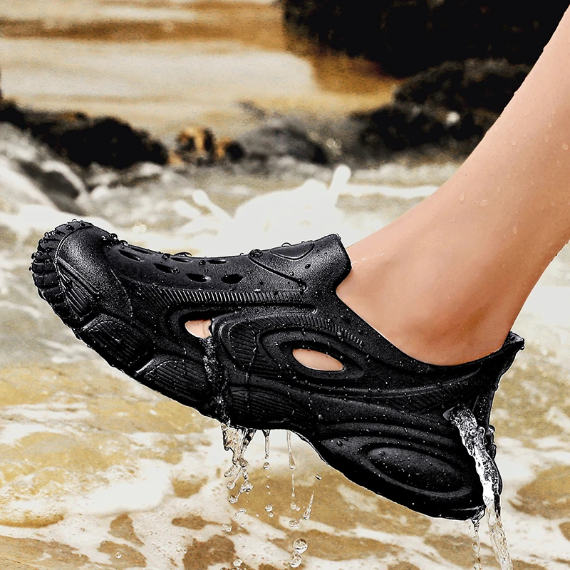 

Summer Mens Soft Sole Slip-On Sandals Comfortable Rubber Beach Clogs Breathable Garden Shoes Zuecos Hombre