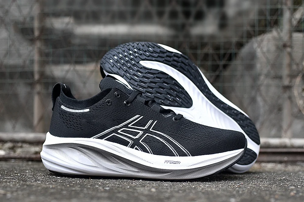 2026 Men Casual Shoes Unisex Women Slip-Resistant Outdoor Soft Walking Sneakers