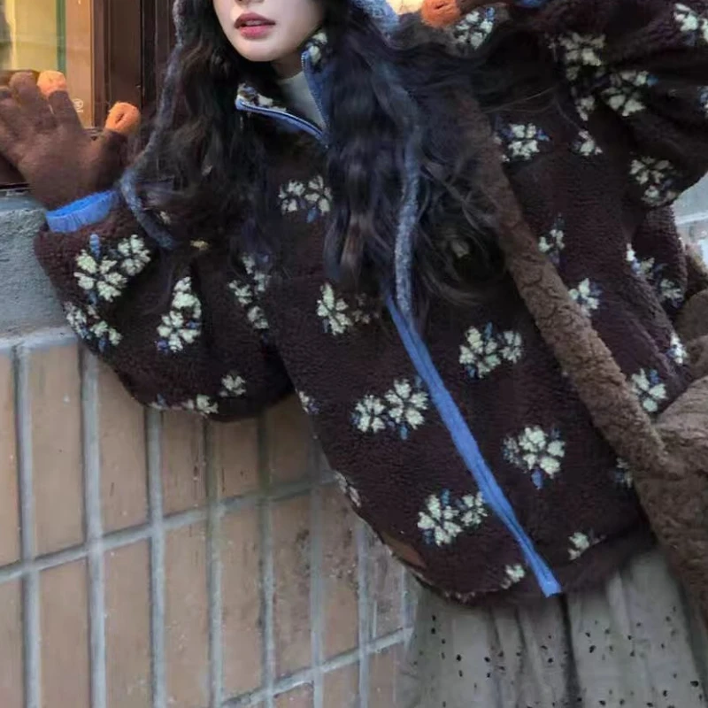 Flower Lamb Wool Top Thickened Autumn and Winter New Loose Casual Coat