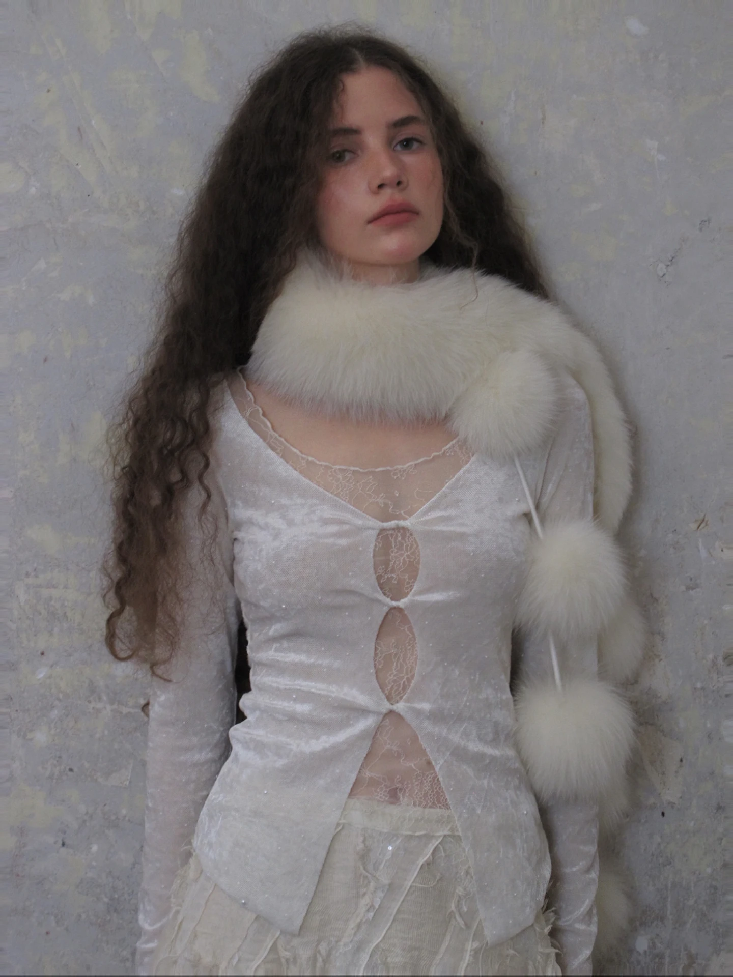 

Топ Cariedo Perry Moon Dragon Eye Fluffy с кружевными вставками и вырезами, двусторонний, с открытыми плечами, для ношения как нижнее белье