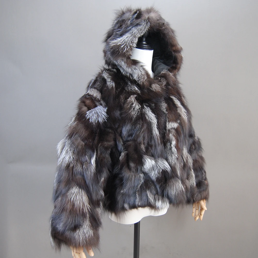 Winter Vrouwen Echte Fox Bontjassen Met Capuchon Dames Slanke Korte Echte Natuurlijke Bontjassen Nieuwe Stijl 100% Natuurlijke Echte Vossenbontjas