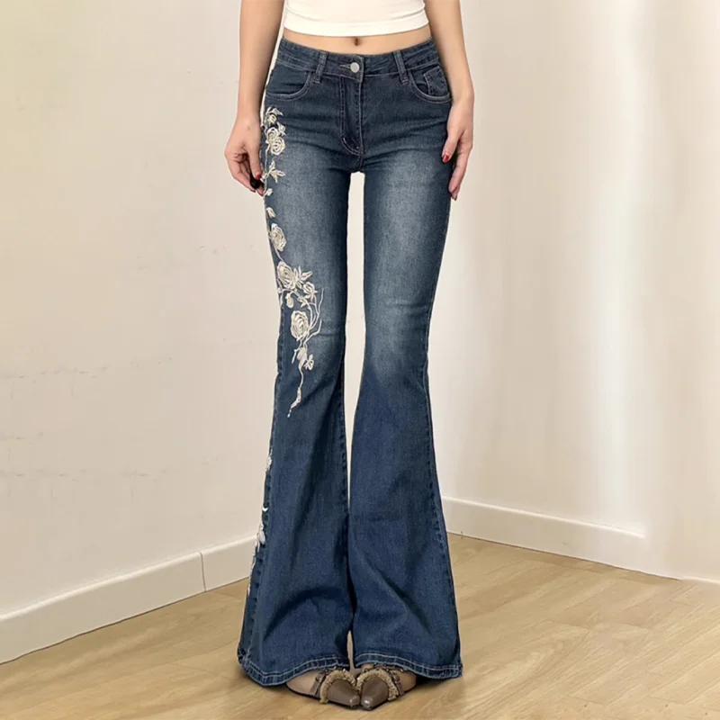 

Floral Embroidery Jeans Vintage 2000s Low Rise Flared Jeans Women Retro Y2k Baggy Denim Pants High Street Basic Trousers