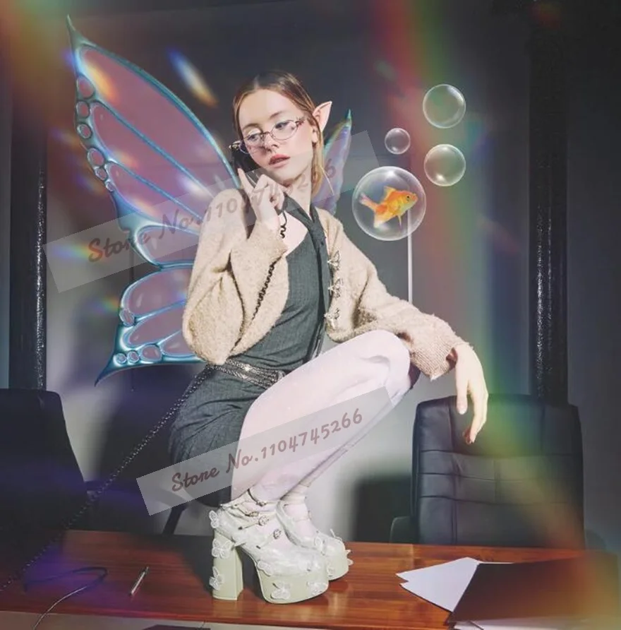 فراشة بيضاء الدانتيل منصة الكعوب لوتس الأخضر غريبة صندل بكعب مكتنز فستان مضخات منصة عالية المطرزة كريستال مشبك الأحذية