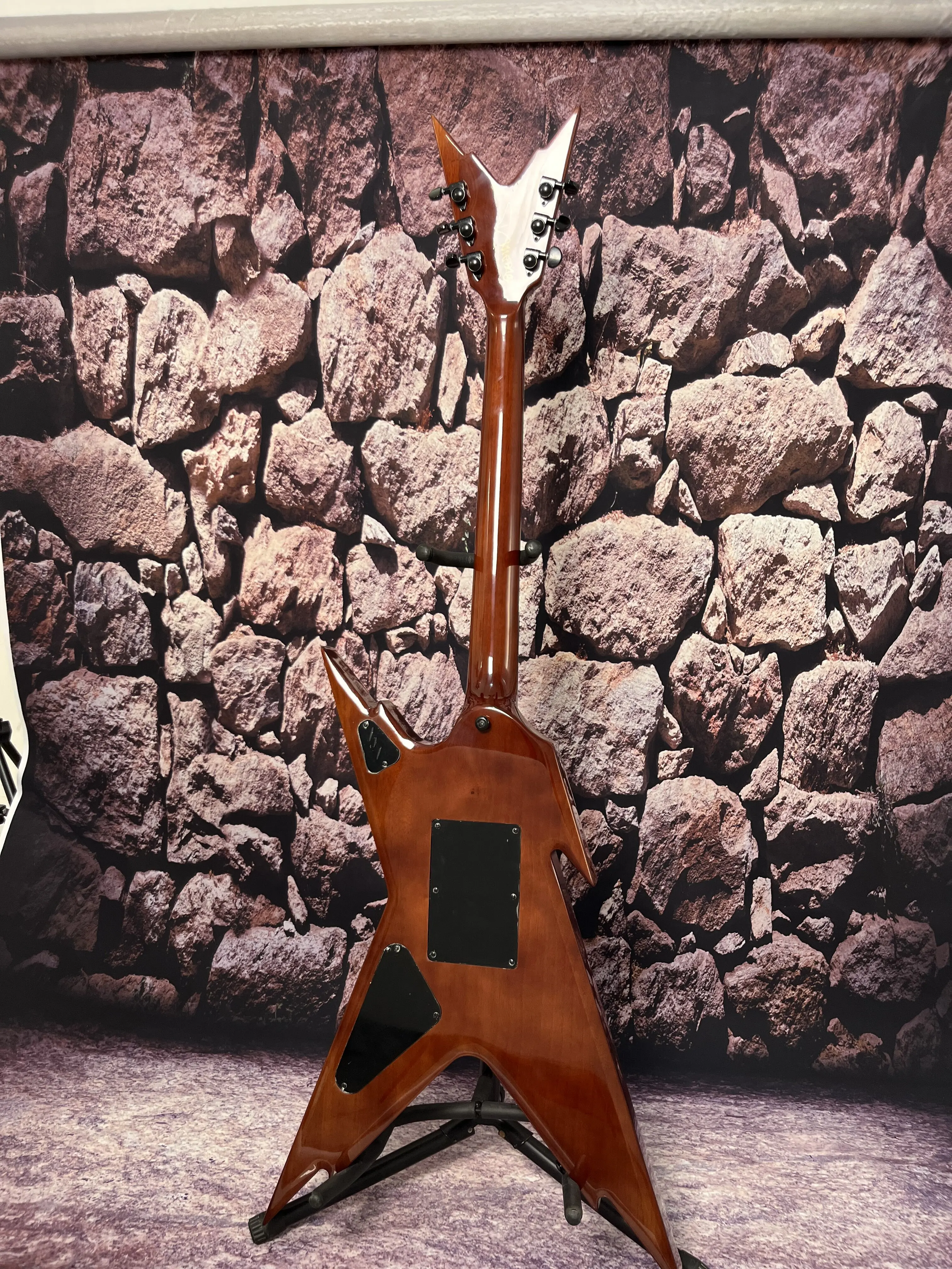 factory custom electric guitar  Green maple top and tremolo hot sale