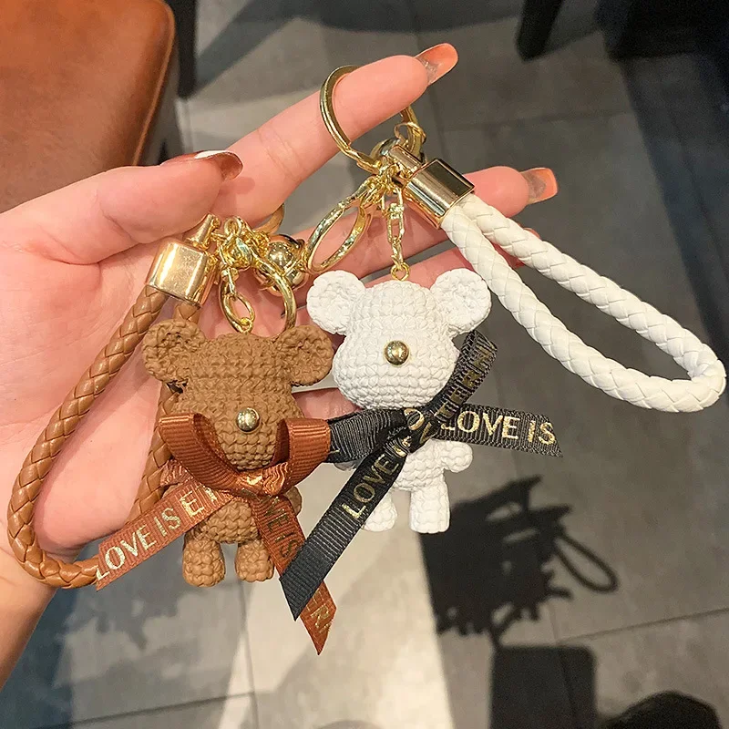 Creative Cartoon Resin Wool Bear Keychain Cute Bear Couple Key Ring Bag Pendant Small Gift Wholesale