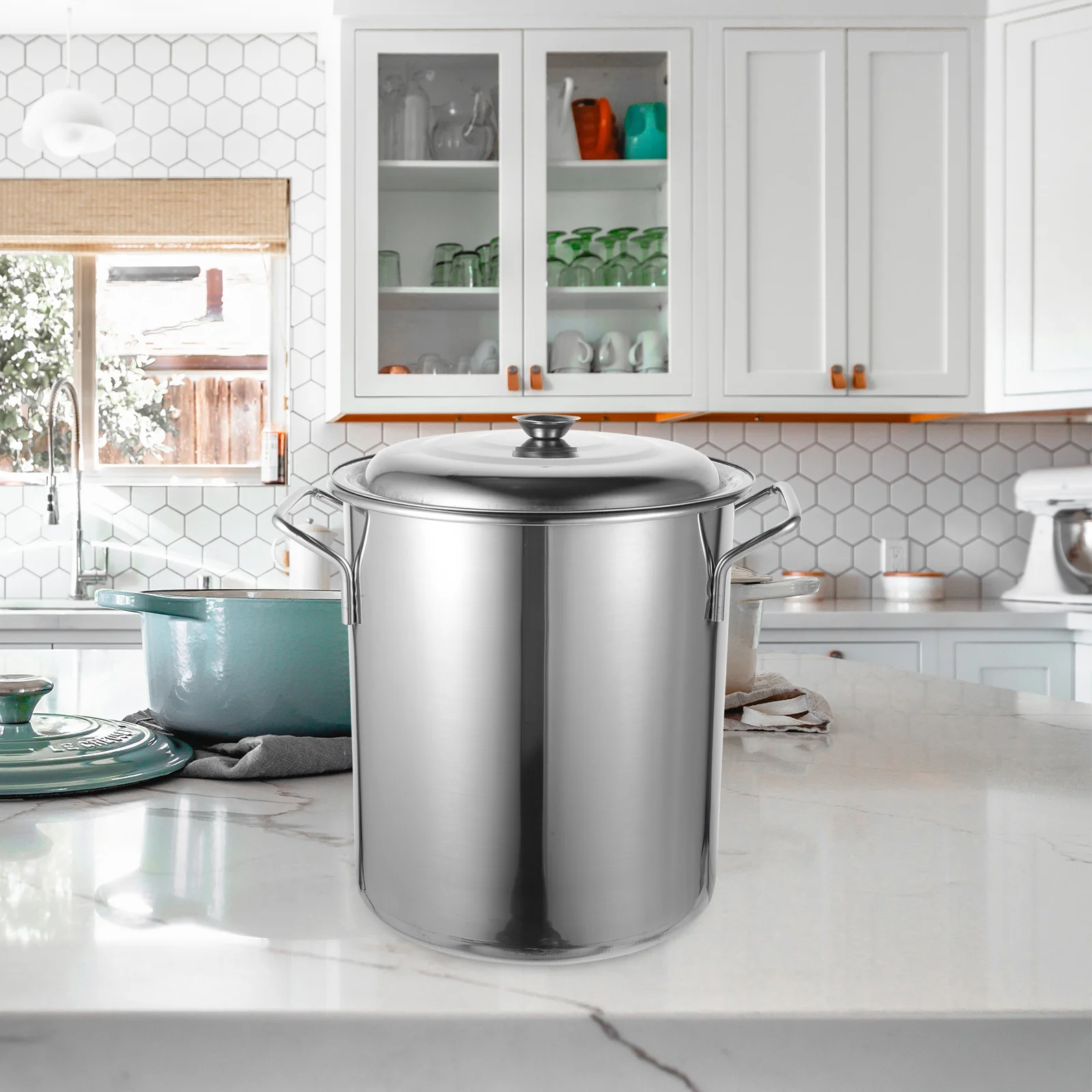 

22Cm Stainless Steel Stockpot Large Capacity Thick Soup Pot Multipurpose Rice Bucket Lid Strip Handle Cookware For