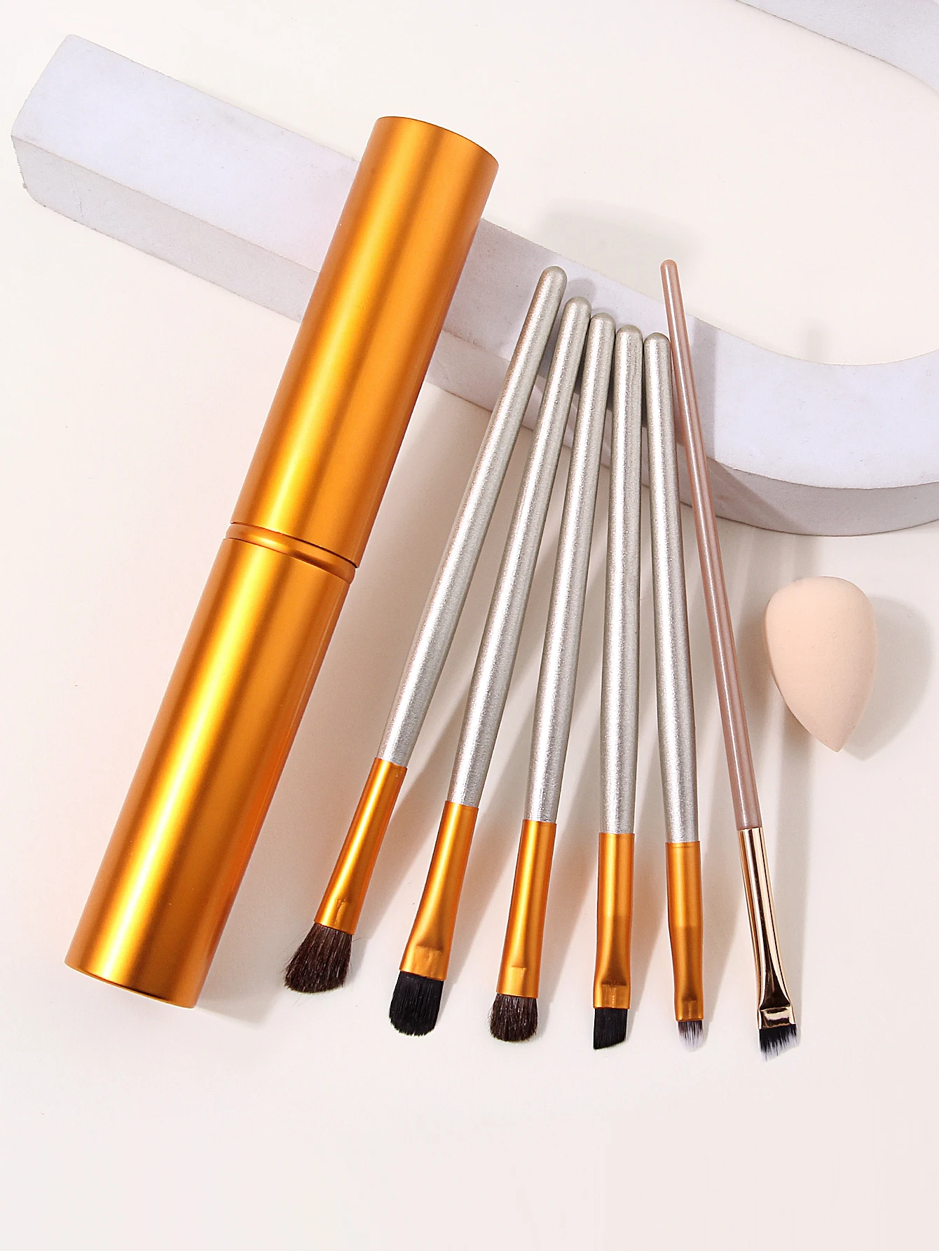 Eyeshadow Brush Set Detail