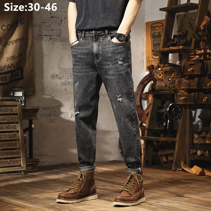 Men's Plus Size Ripped Jeans Big and Tall Tapered Denim Pants Loose Distressed Hip Hop Streetwear Washed Trousers Size 30-48